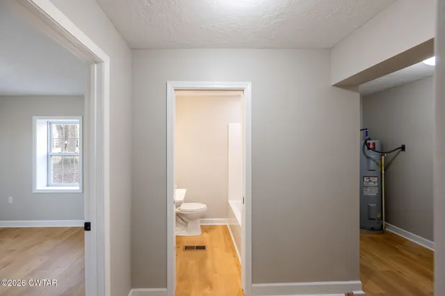 a bathroom with a toilet