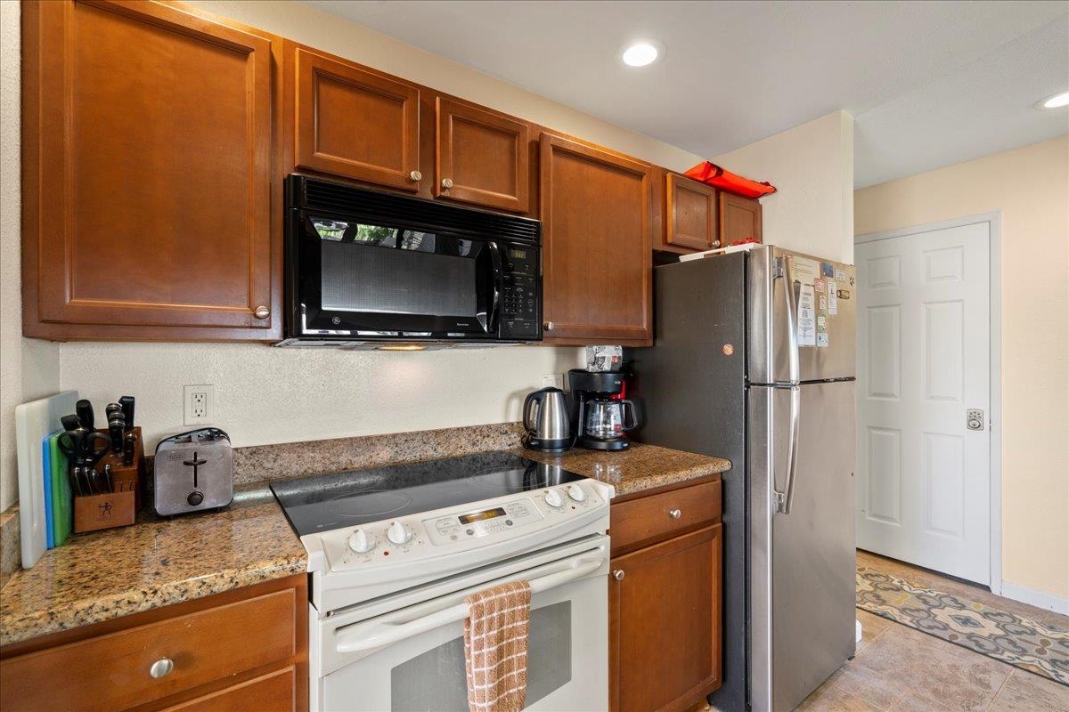 2777 South Kihei Road, Unit H106 Kihei, HI 96753 - Photo 8 of 35