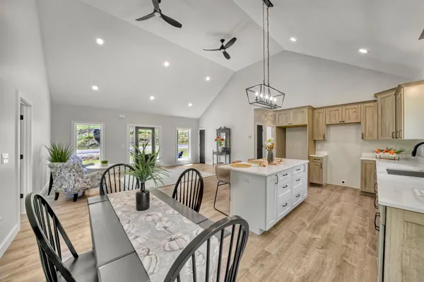 $819,000 | 106-15 Fieldstone Lane, New London, NH 03257