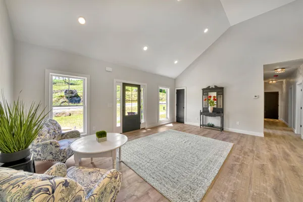 $819,000 | 106-15 Fieldstone Lane, New London, NH 03257
