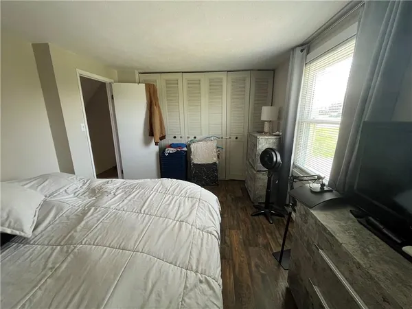 $1,695 | 3000 Ridge Road, South Park, PA 15129