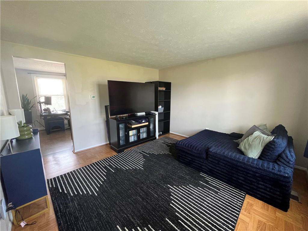 3000 Ridge Road South Park, PA 15129 - Photo 5 of 26