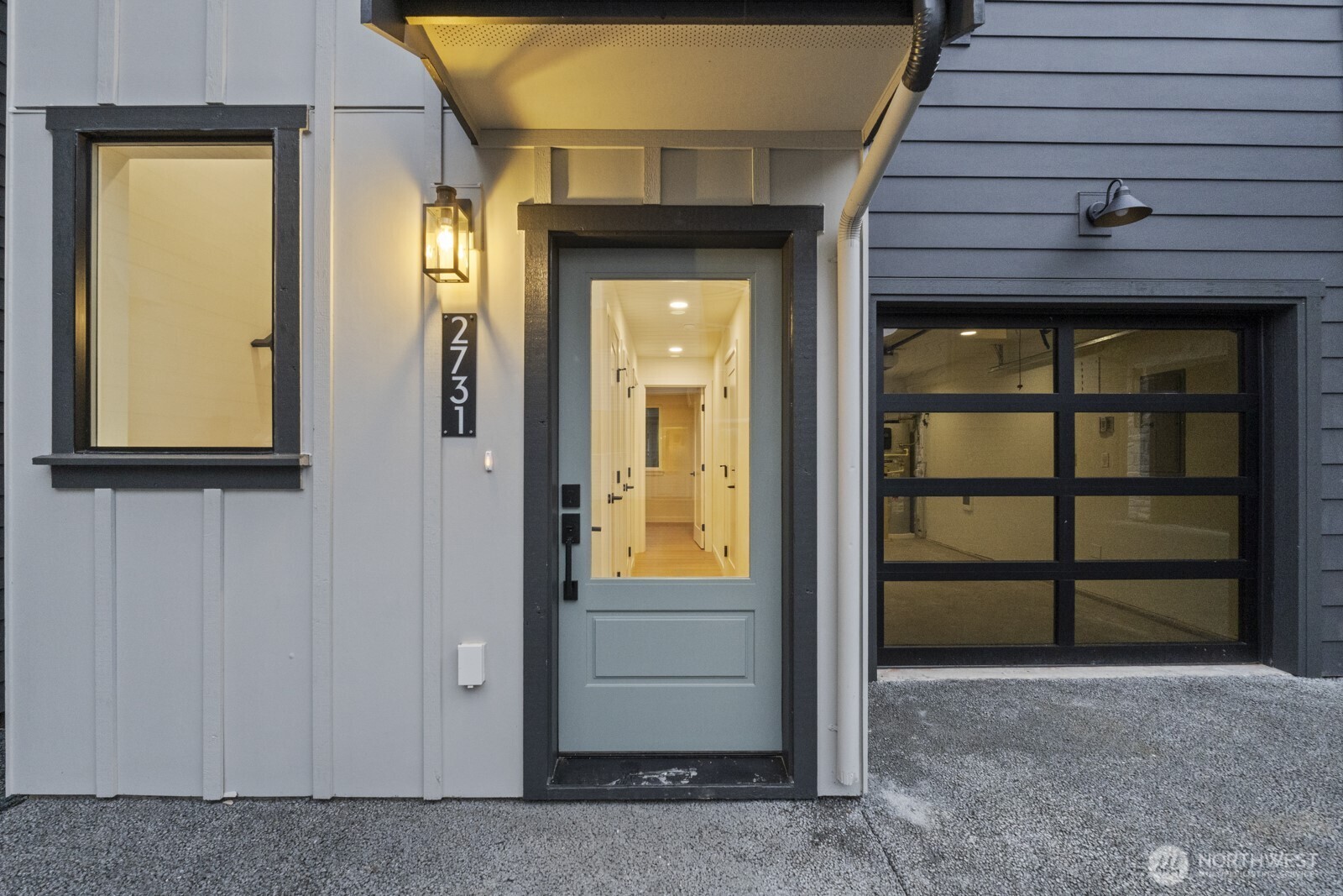 2731 Northeast 87th Street Seattle, WA 98115 - Photo 3 of 26