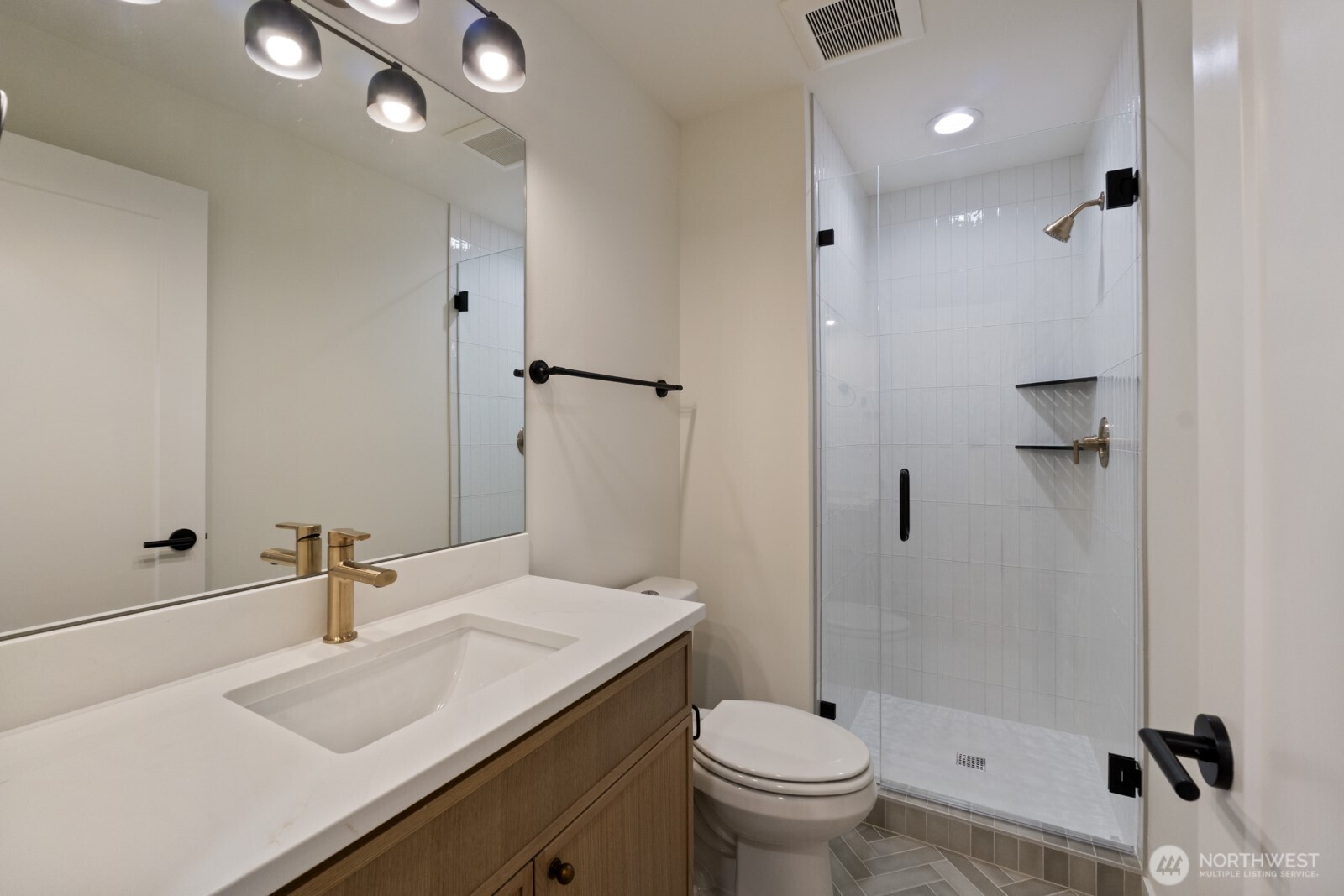 2731 Northeast 87th Street Seattle, WA 98115 - Photo 6 of 26