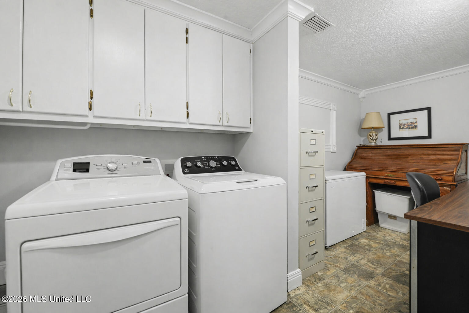 2222 Ms-198 Lucedale, MS 39452 - Photo 31 of 43 laundry