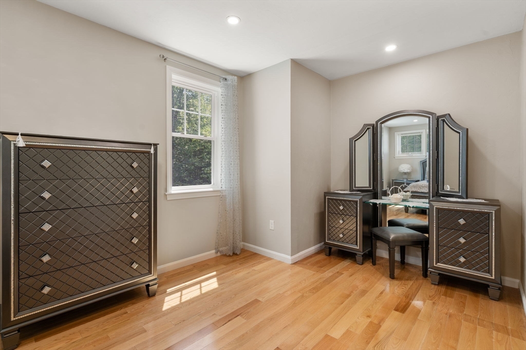 26 Brookview Lane, Unit 26 Mendon, MA 01756 - Photo 12 of 23 a view of a livingroom with furniture