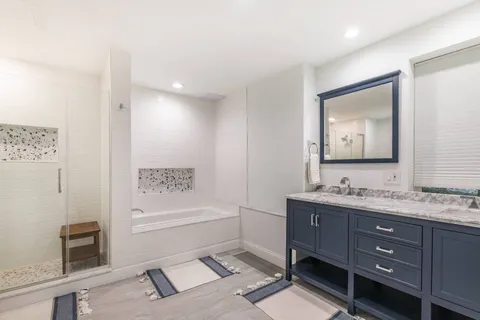 312 Noyack Road, Southampton, NY 11968