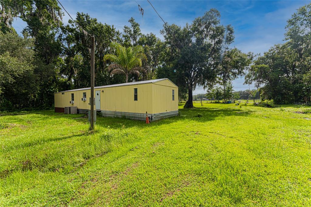 333 North Forbes Road Plant City, FL 33566 - Photo 1 of 1 Gallery Image 1