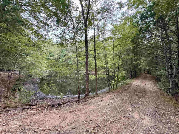 $299,900 | 6235 McKinstry Road, Moscow, TN 38057