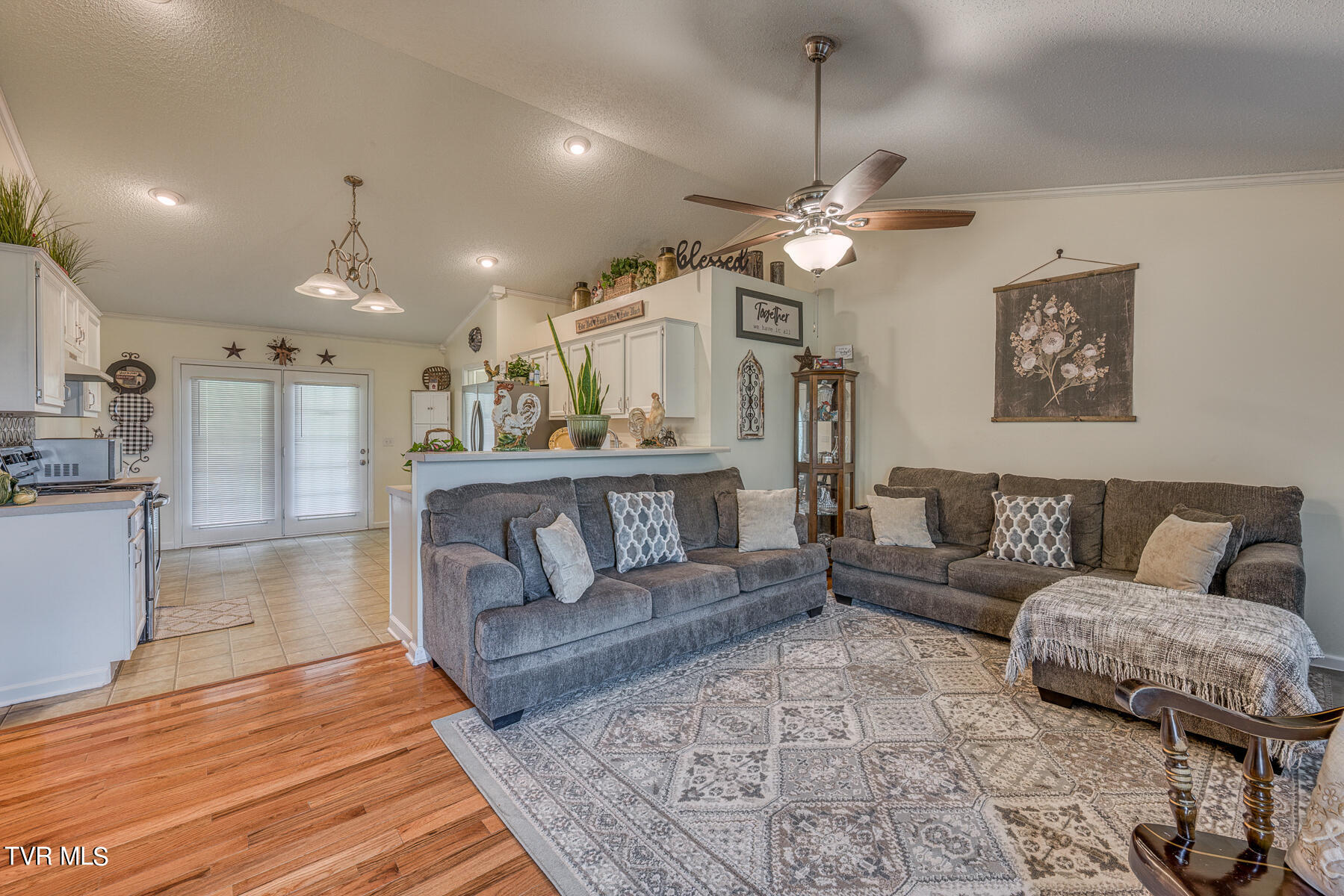 118 Hoyle Fender Road Jonesborough, TN 37659 - Photo 5 of 30 118 Hoyle Fender Rd-8