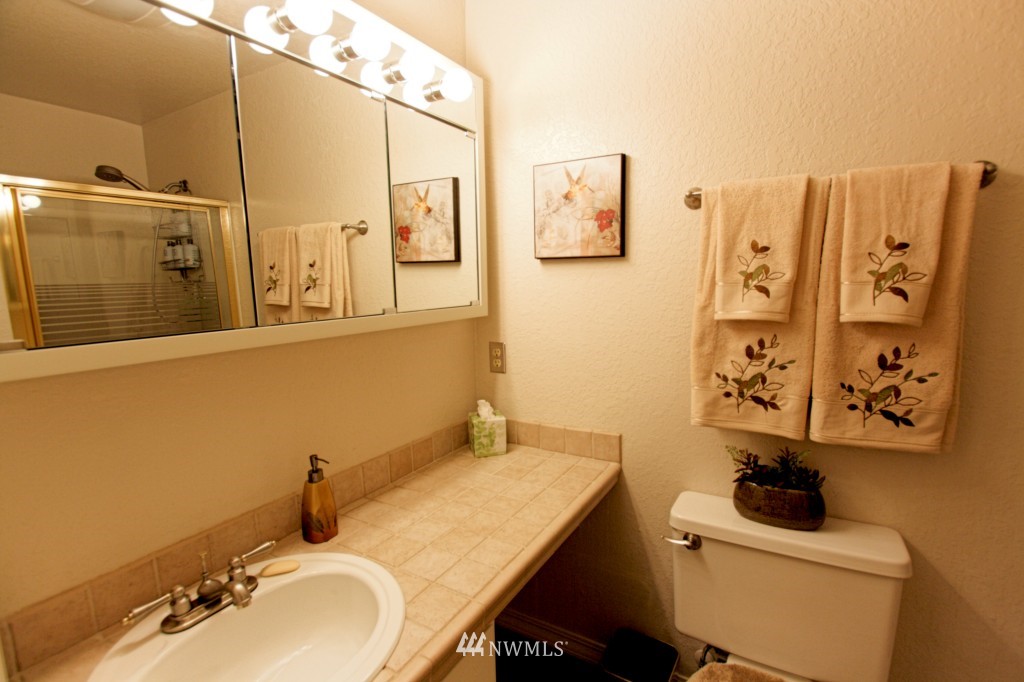 1922 169th Place Southeast Bothell, WA 98012 - Photo 12 of 24