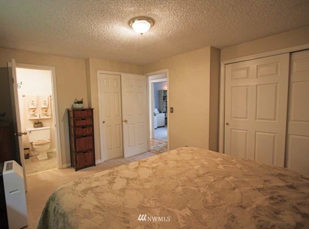 1922 169th Place Southeast Bothell, WA 98012 - Photo 13 of 24