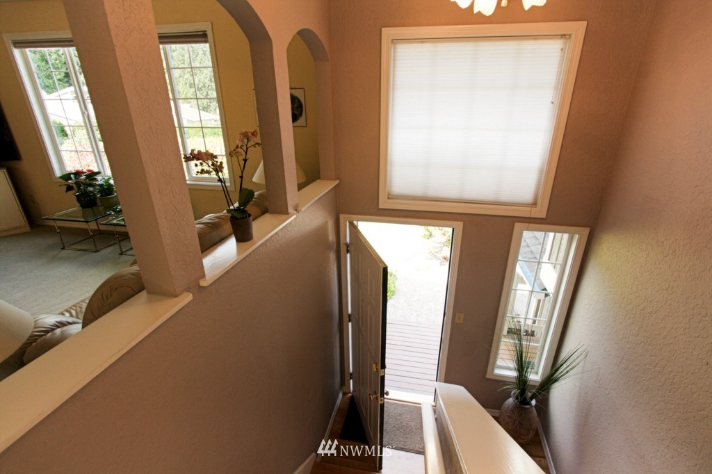 1922 169th Place Southeast Bothell, WA 98012 - Photo 3 of 24