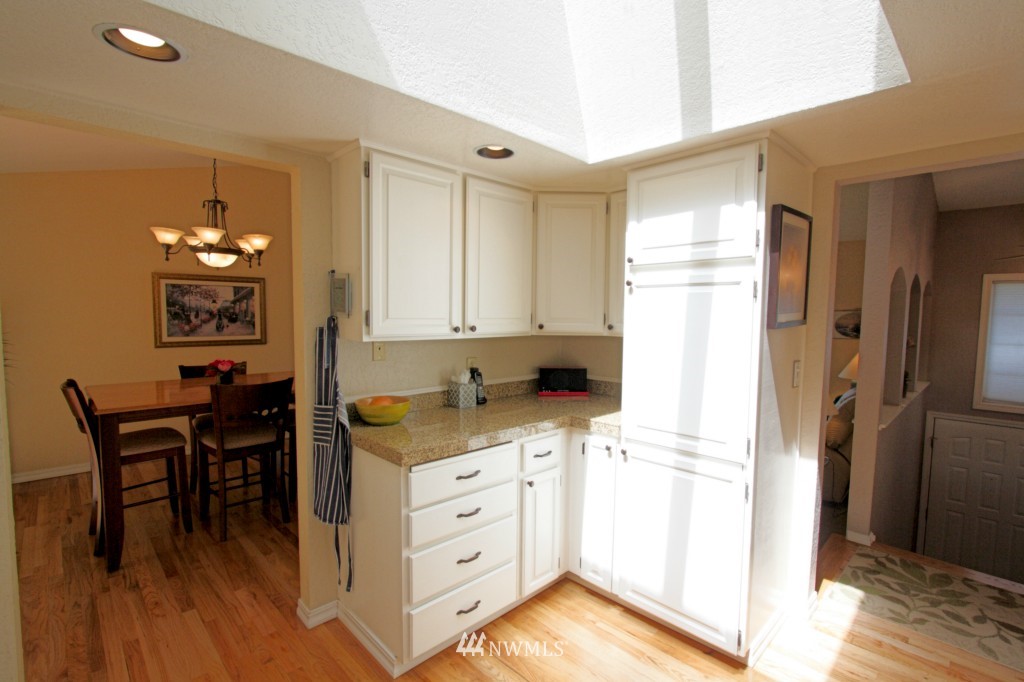1922 169th Place Southeast Bothell, WA 98012 - Photo 7 of 24