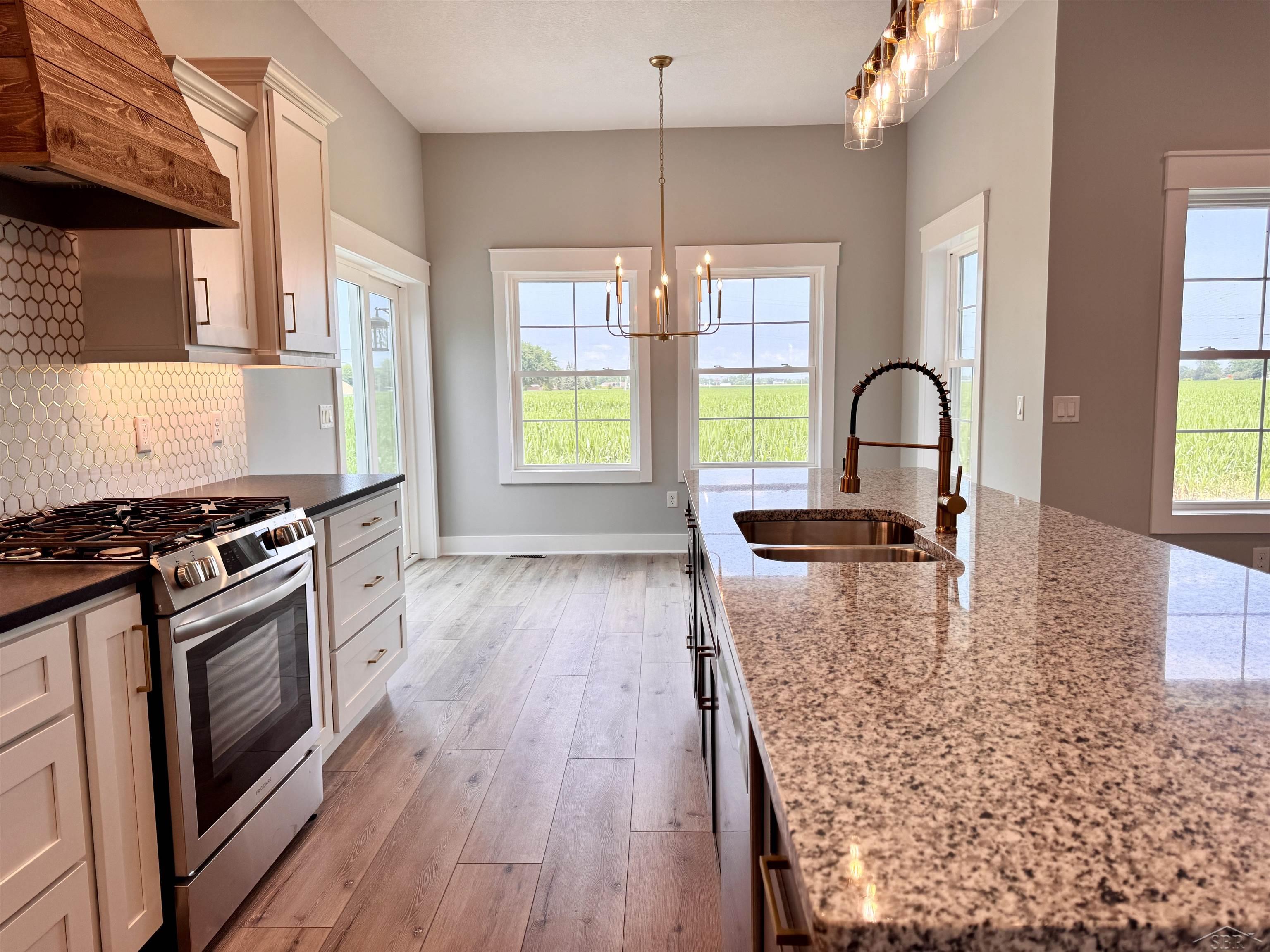 2505 Amelith Road Bay City, MI 48706 - Photo 4 of 25 50182437-c86bbb96-e4b1-4a5b-b729-c6f7c8a5f4da.JPG