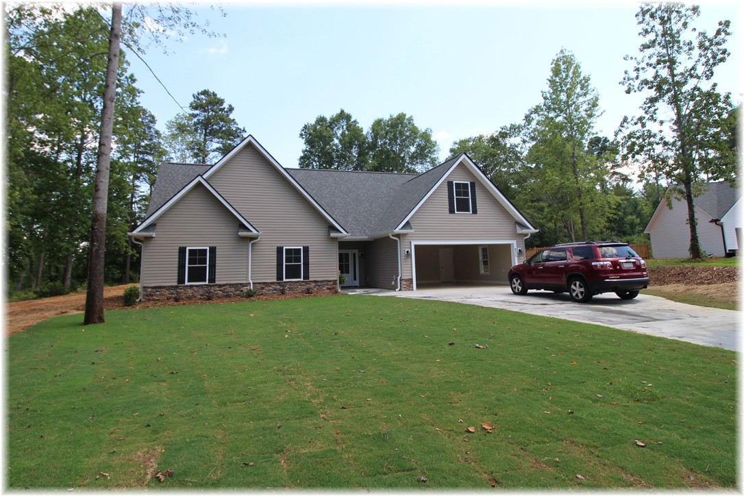 806 Water Tank Way Seneca, SC 29672 - Photo 1 of 11 Gallery Image 1