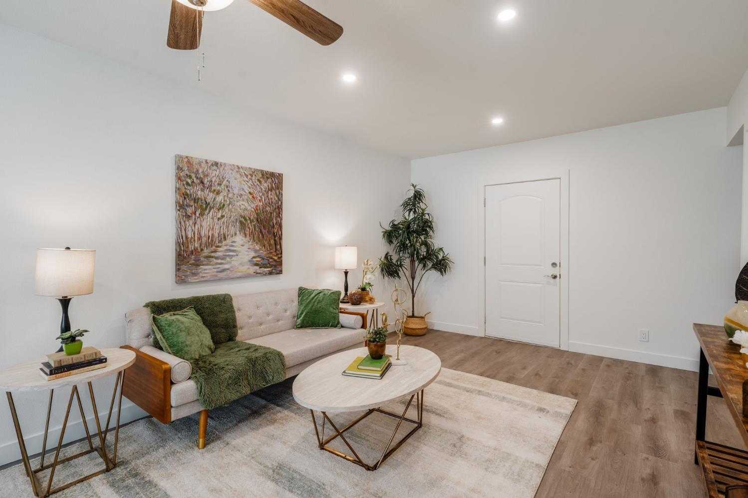 401 North Indiana Avenue Modesto, CA 95357 - Photo 9 of 80