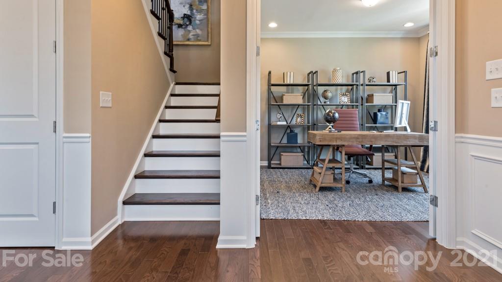 15131 Shallow Ridge Road, Unit 261 Charlotte, NC 28278 - Photo 8 of 31 Gallery Image 8