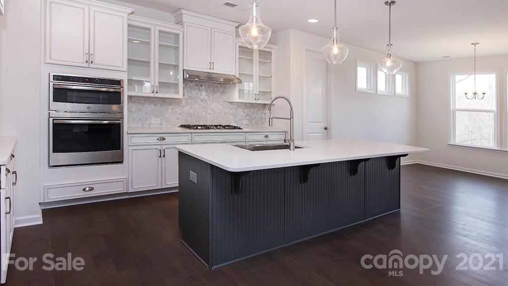 15131 Shallow Ridge Road, Unit 261 Charlotte, NC 28278 - Photo 10 of 31 Gallery Image 10