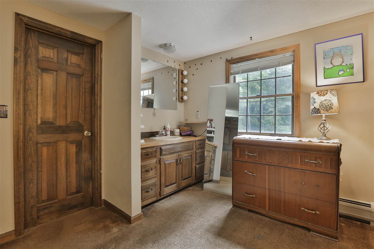 189 Curtis Farm Road Wilton, NH 03086 - Photo 21 of 32