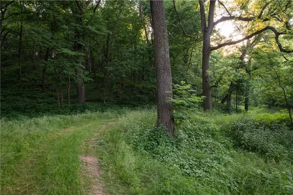 $1,275,000 | 25984 Outer Road, Rock Port, MO 64482