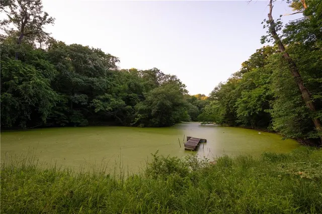 $1,390,000 | 25984 Outer Road, Rock Port, MO 64482