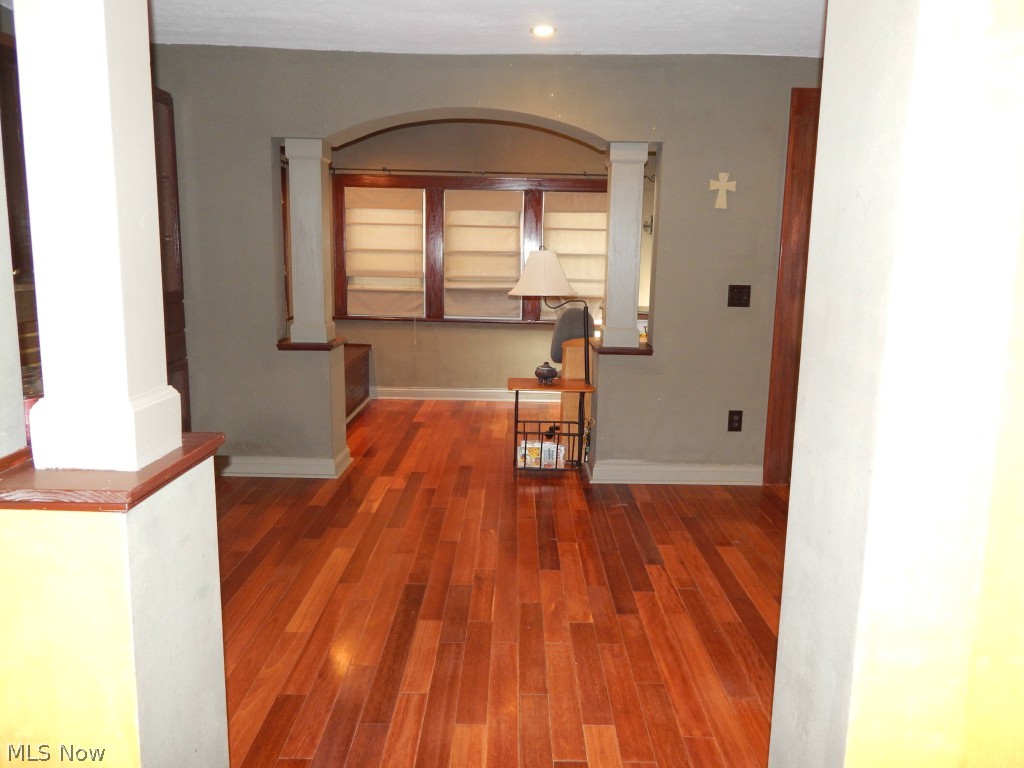 519 Massillon Road Akron, OH 44306 - Photo 6 of 25 Gallery Image 6