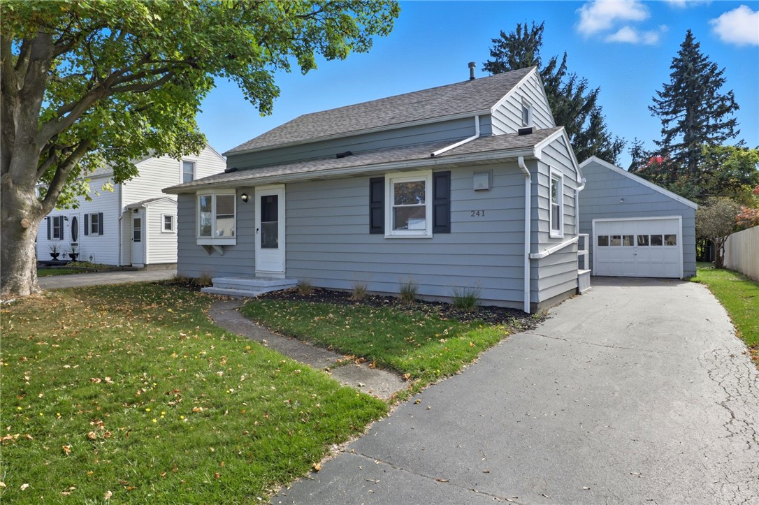 241 Haddon Road Greece, NY 14626 - Photo 2 of 29