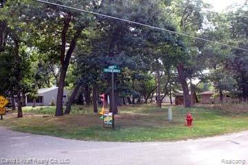 9091 Crescent Beach Road Pigeon, MI 48755 - Photo 1 of 4 9091CBRdMain1