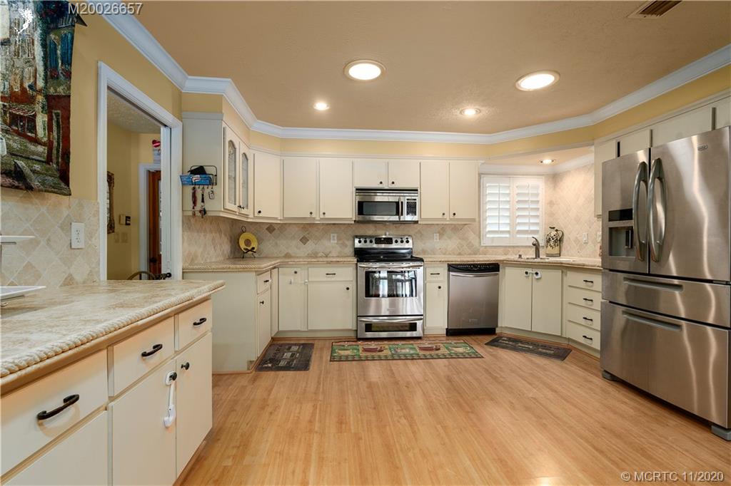 1560 Northwest Britt Road Stuart, FL 34994 - Photo 8 of 35 Gallery Image 8