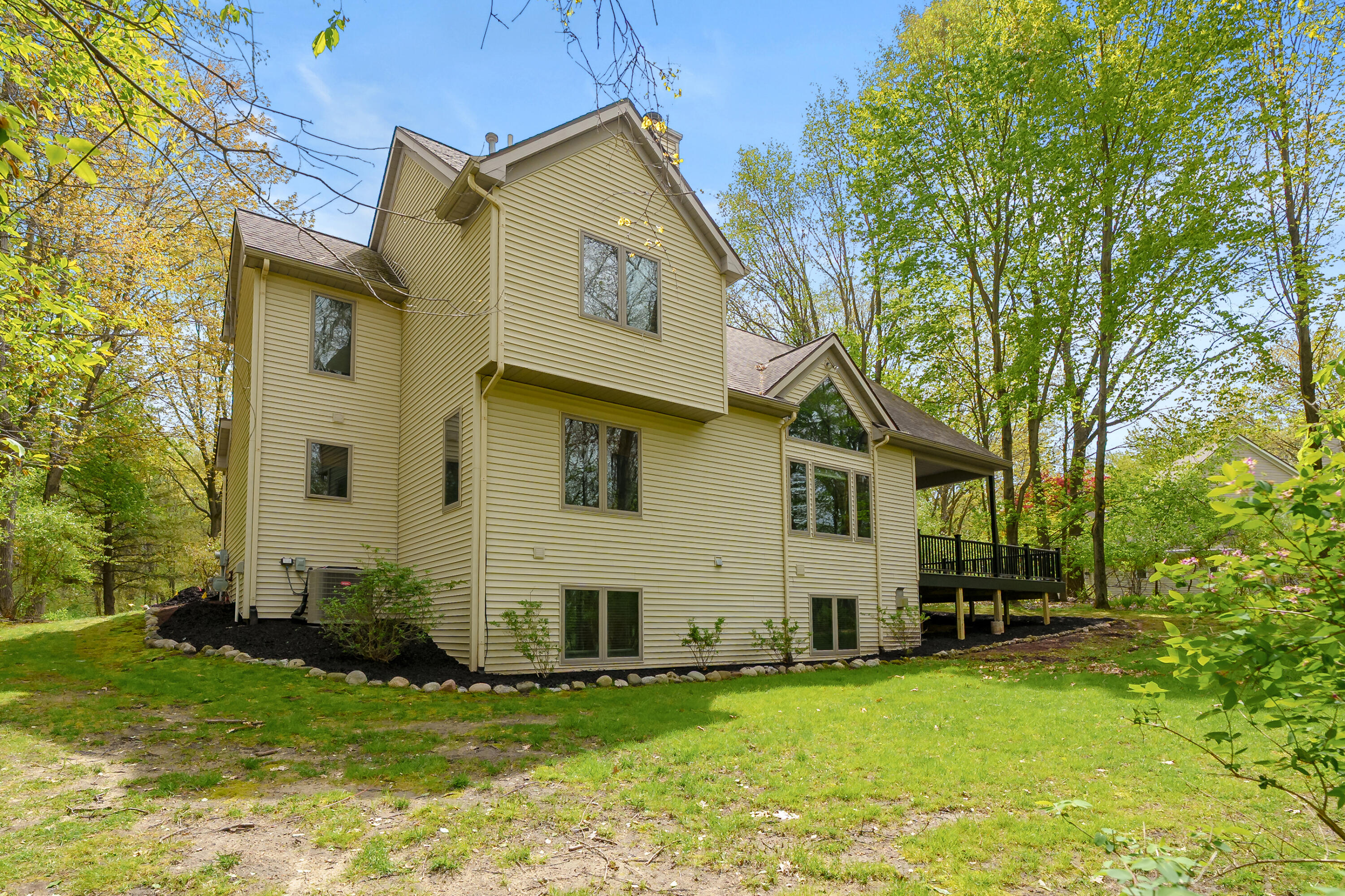 6147 Autumn Ridge Richland, MI 49083 - Photo 2 of 49 Autumn Ridge 6147 Richland 49083 - Resho