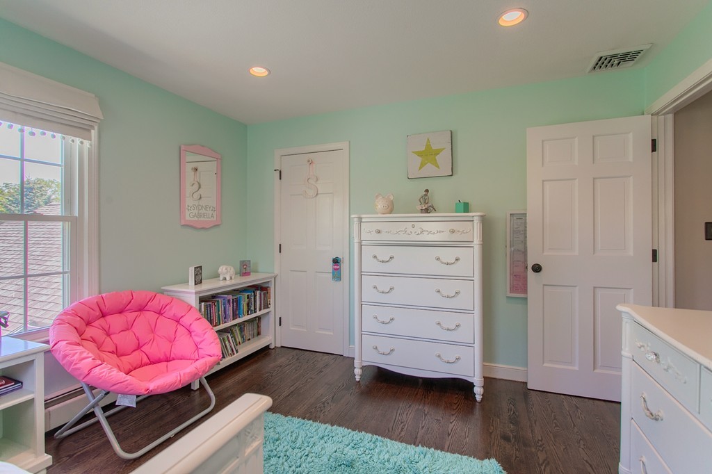 23 Old Farm Road North Andover, MA 01845 - Photo 18 of 30 Gallery Image 18