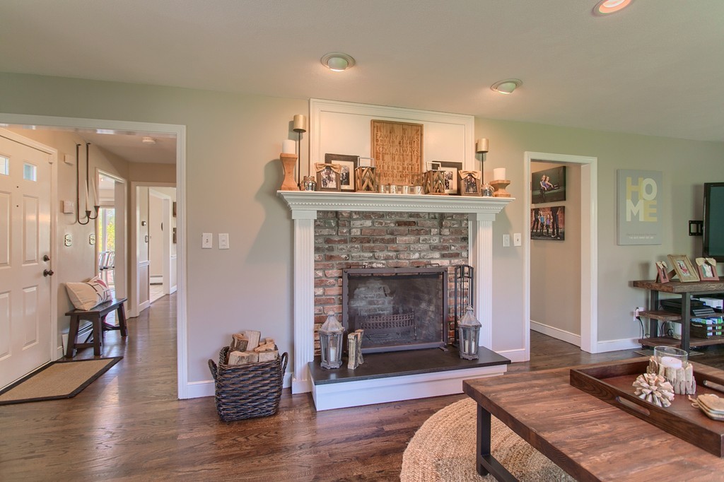 23 Old Farm Road North Andover, MA 01845 - Photo 7 of 30 Gallery Image 7