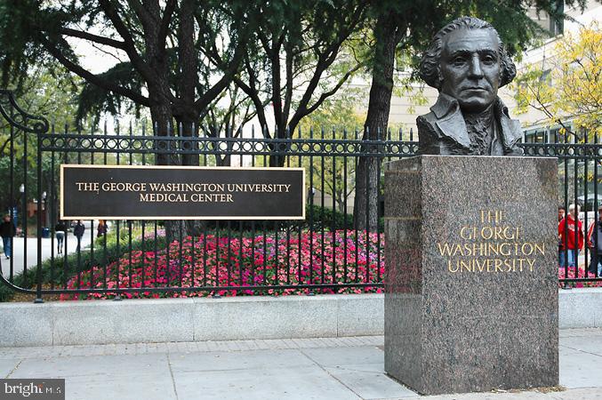 2425 L Street Northwest, Unit 303 Washington, DC 20037 - Photo 35 of 38