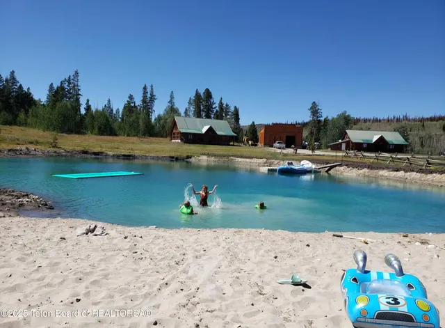 $2,999,000 | 807 Merna North Beaver Road, Daniel, WY 83115