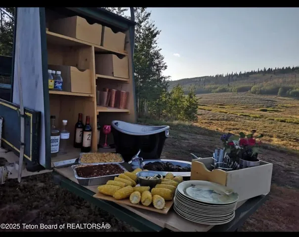 $2,999,000 | 807 Merna North Beaver Road, Daniel, WY 83115