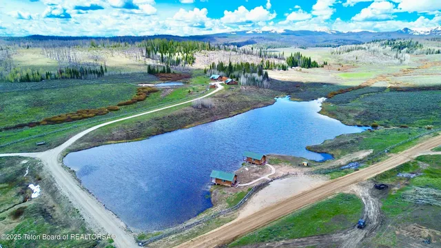 $2,999,000 | 807 Merna North Beaver Road, Daniel, WY 83115