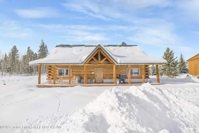 $2,999,000 | 807 Merna North Beaver Road, Daniel, WY 83115