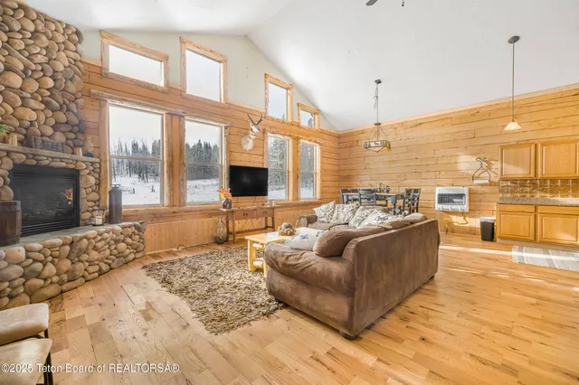 $2,999,000 | 807 Merna North Beaver Road, Daniel, WY 83115