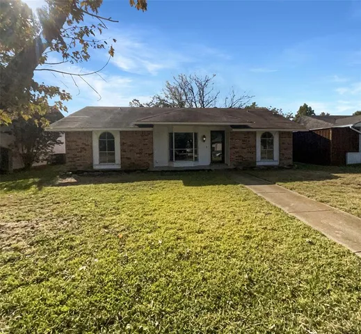 $278,000 | 1426 Whiteoak Drive, Garland, TX 75040