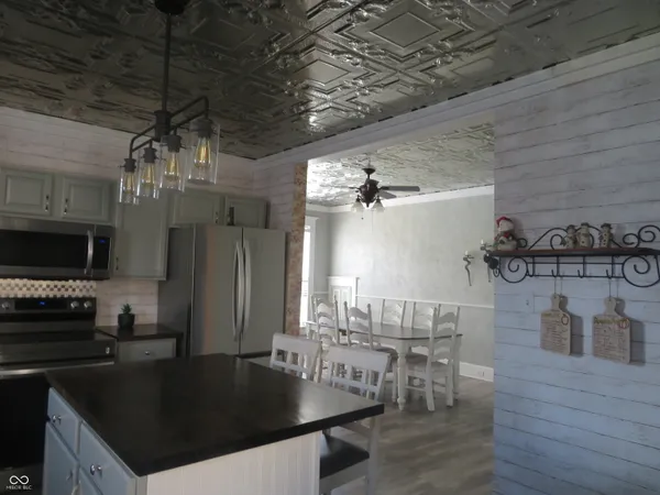 $260,000 | 401 North Harrison Street, Alexandria, IN 46001