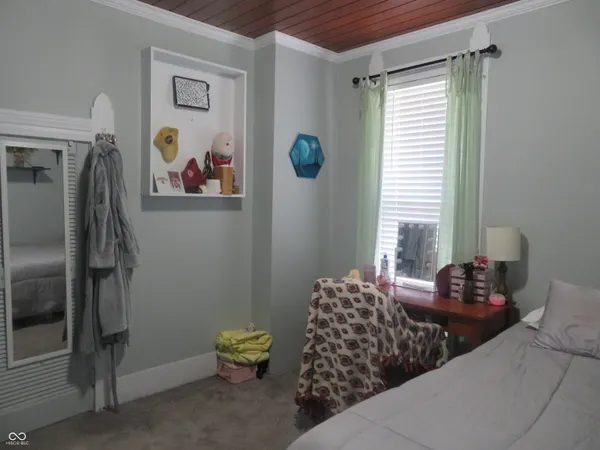 $260,000 | 401 North Harrison Street, Alexandria, IN 46001