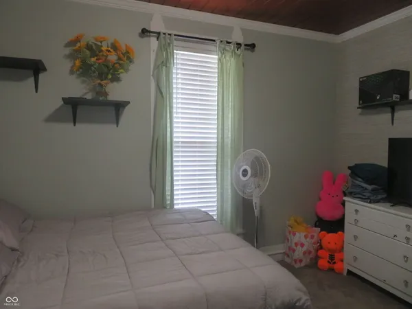 $260,000 | 401 North Harrison Street, Alexandria, IN 46001