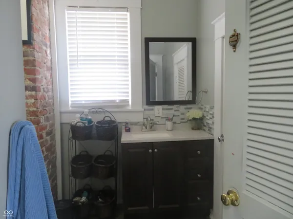 $260,000 | 401 North Harrison Street, Alexandria, IN 46001