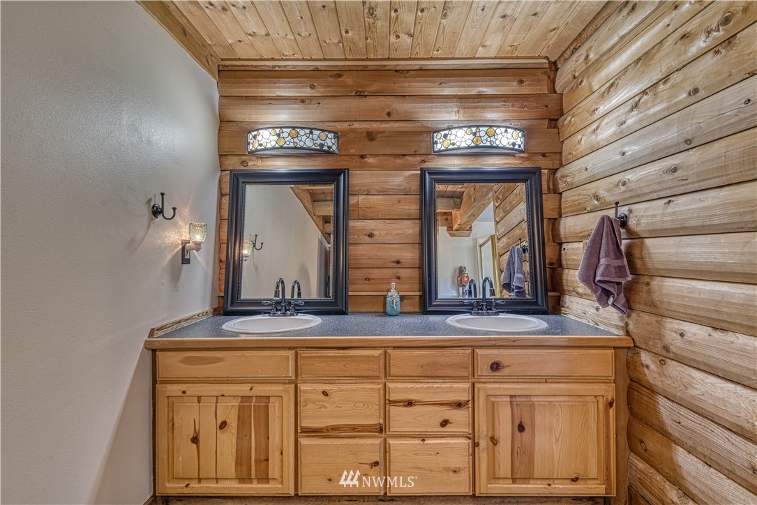 18554 Northwest Stavis Bay Road Seabeck, WA 98380 - Photo 22 of 37 Gallery Image 22