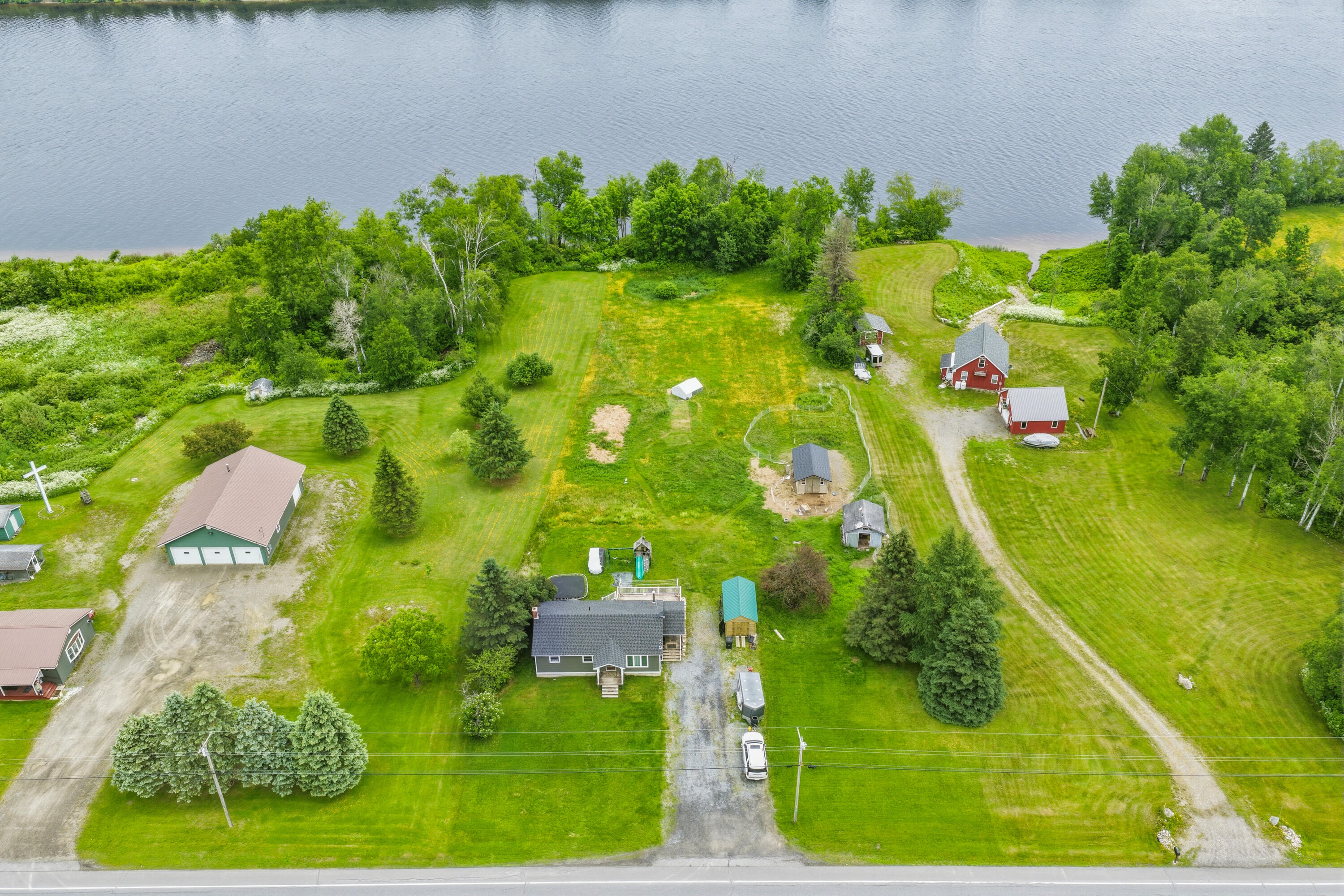 1082 Hamlin Road Hamlin, ME 04785 - Photo 6 of 44