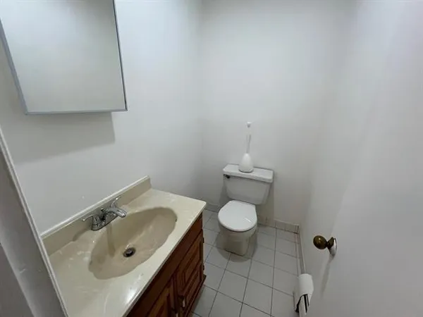 $4,200 | 58 Madison Street, Unit 2, Hoboken, NJ 07030