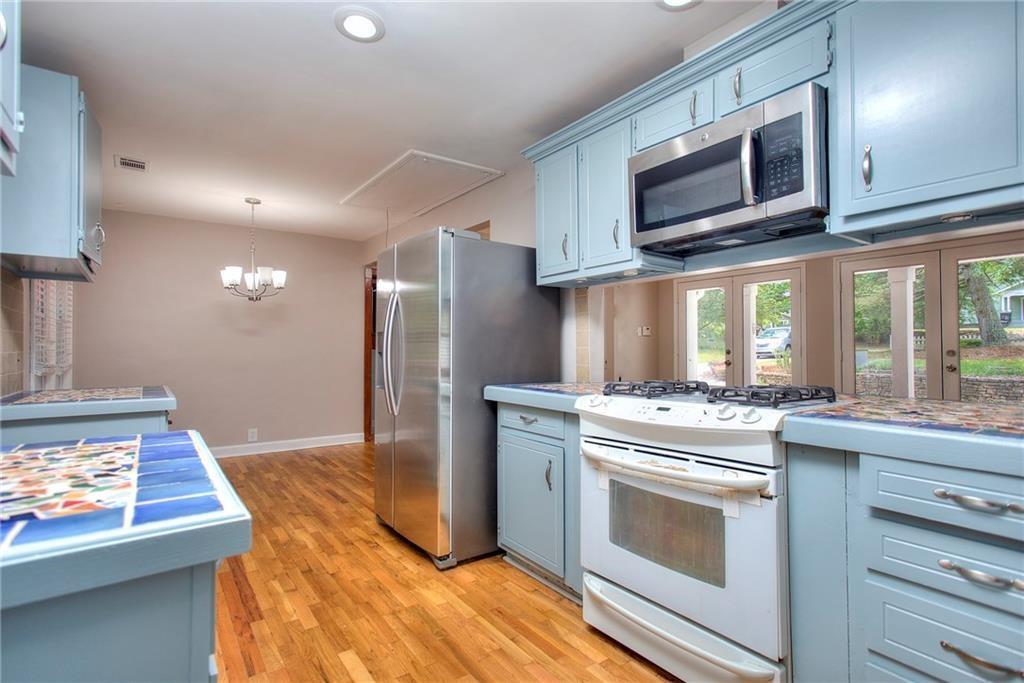 2067 Brockett Road Tucker, GA 30084 - Photo 18 of 38