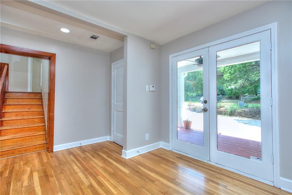 2067 Brockett Road Tucker, GA 30084 - Photo 4 of 38