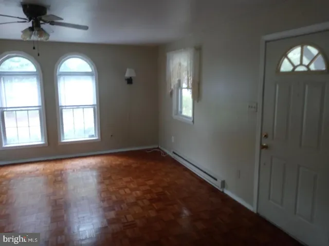 $1,600 | 171 Forge Road, Womelsdorf, PA 19567